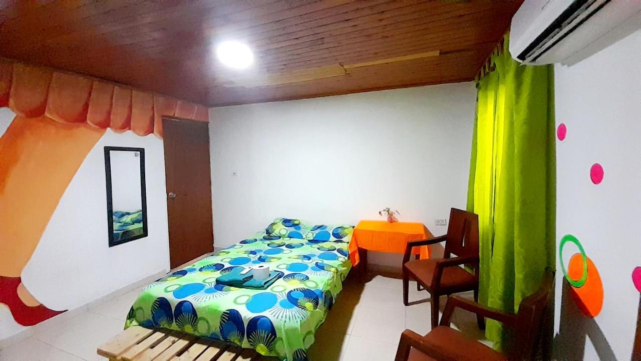 Nahimara Champeta Hostel Cartagena Εξωτερικό φωτογραφία