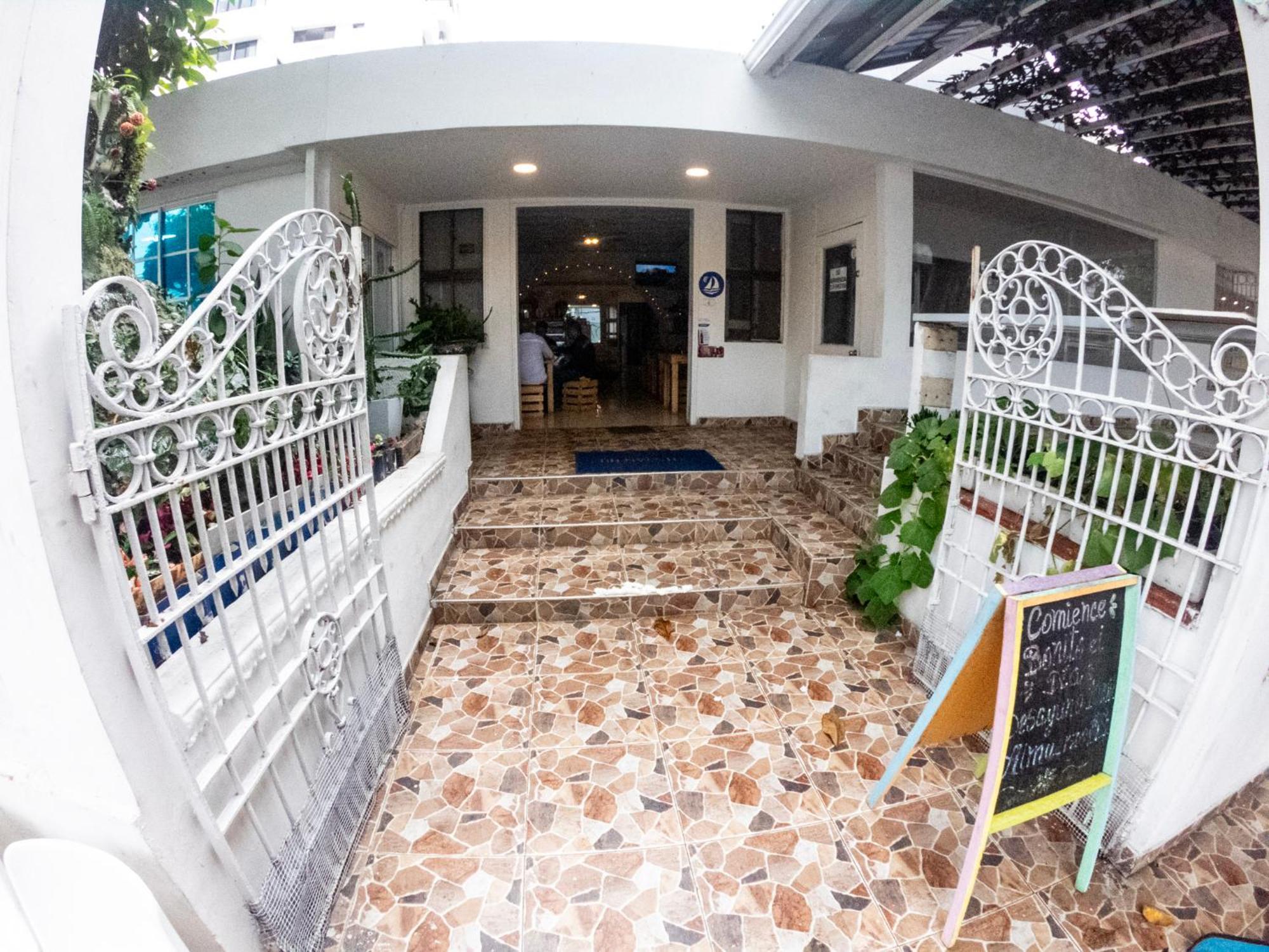Nahimara Champeta Hostel Cartagena Εξωτερικό φωτογραφία